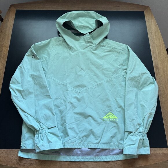 Nike Women's Trail Gore-tex Infinium Waterproof Running Jacket - Picture 1 of 4